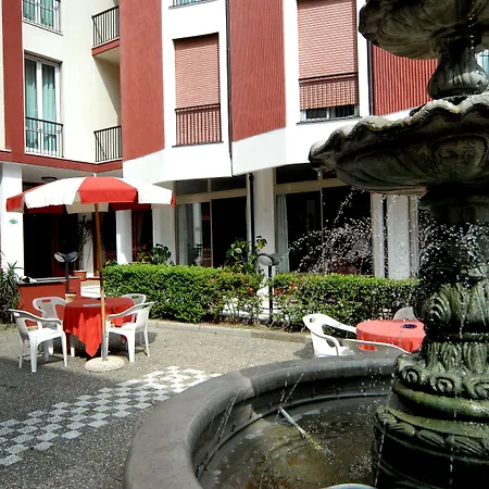 Hotel 5 Terre-2